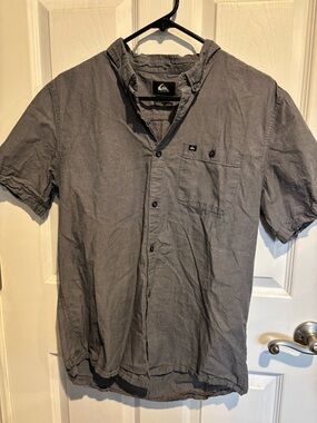 Quiksilver Men's Short Sleeve Button-Down Shirt - Charcoal